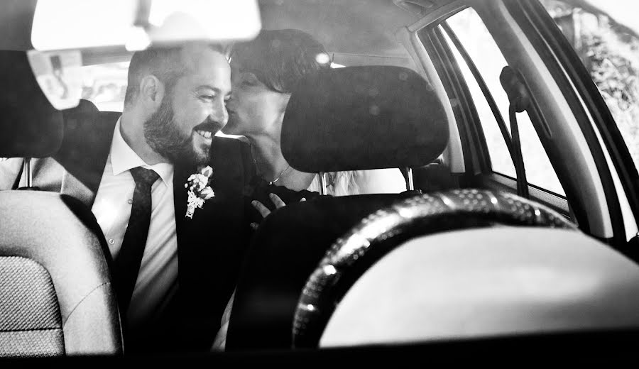 Fotógrafo de casamento Nagy Melinda (melis). Foto de 5 de julho 2016