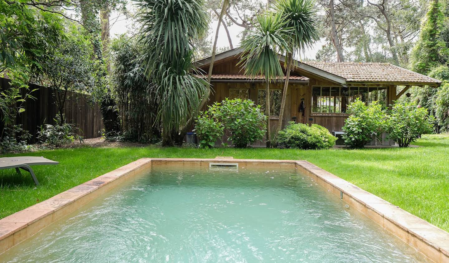 Villa avec piscine en bord de mer Lège-Cap-Ferret