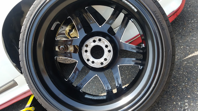 ティアナのエムズガレージ・車高調・ホイール・洗車したいに関するカスタム事例の投稿画像3枚目