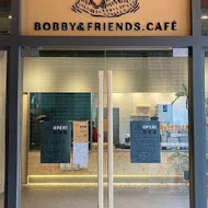 BOBBY & FRIENDS. CAFE 巴比咖啡