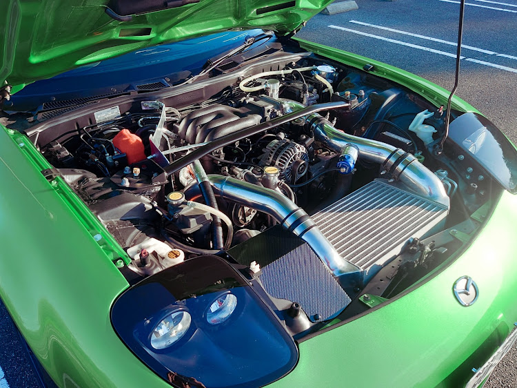 RX-7のベイサイドビーチ坂・音戸の瀬戸公園・九州ロータリーミーティング・早朝ドライブ・イベント前にやることに関するカスタム事例の投稿画像5枚目