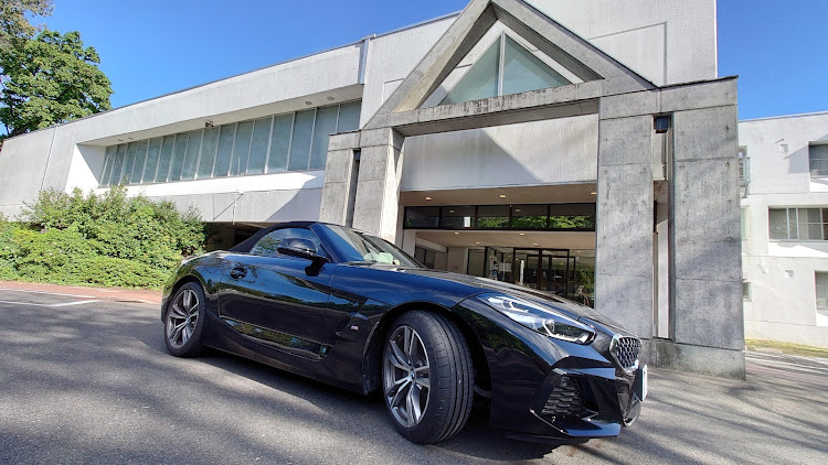 Z4の花粉まみれ・洗車してもすぐ汚れる。・ホイールダストすごい・EXコーティング・ガソリン代高いに関するカスタム事例の投稿画像3枚目