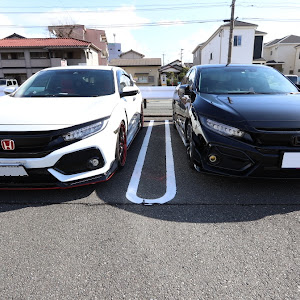 シビック FK7