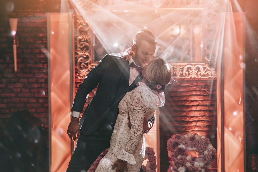 Photographe de mariage Baran Cakici (studio-photogram). Photo du 27 janvier 2022