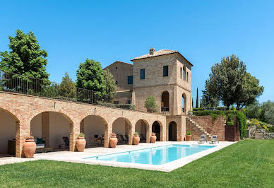 Farmhouse with pool 7