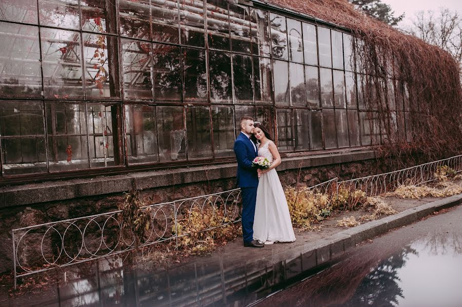 Fotógrafo de bodas Oleksandr Bukhovskiy (bukhovskuy). Foto del 26 de mayo 2020