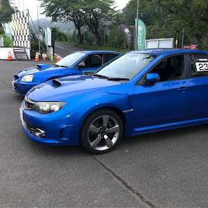 インプレッサ WRX STI GRB