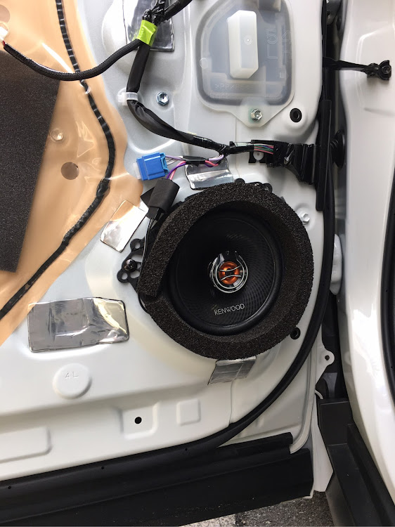 ノアのスピーカー交換・DIY・ケンウッド・KFC-RS173・防音シートに関するカスタム事例の投稿画像1枚目