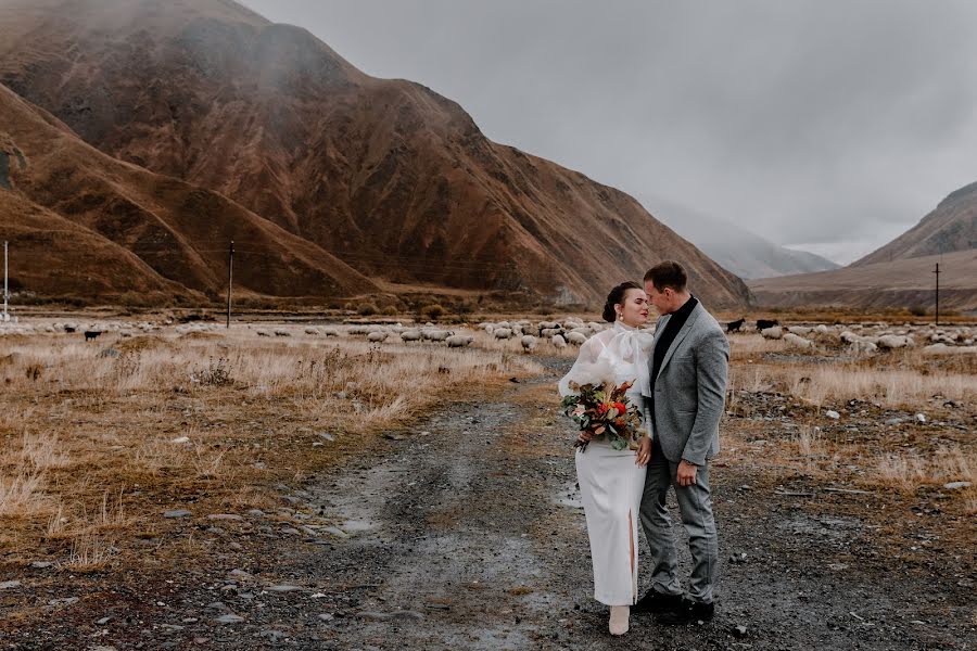 Jurufoto perkahwinan Ekaterina Chernenko (chernenkoek). Foto pada 16 Januari 2020