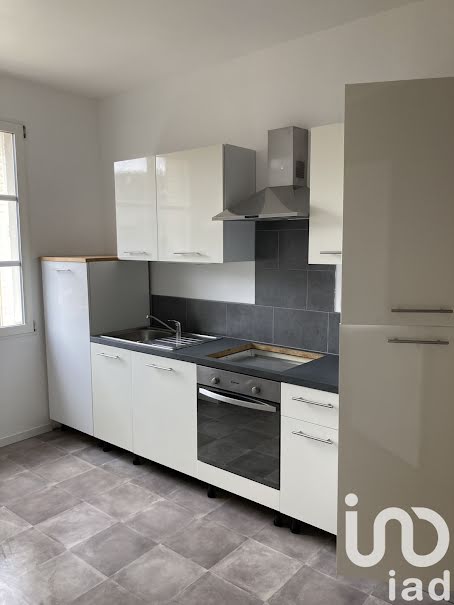 Vente appartement 2 pièces 58 m² à Chalons-en-champagne (51000), 89 970 €