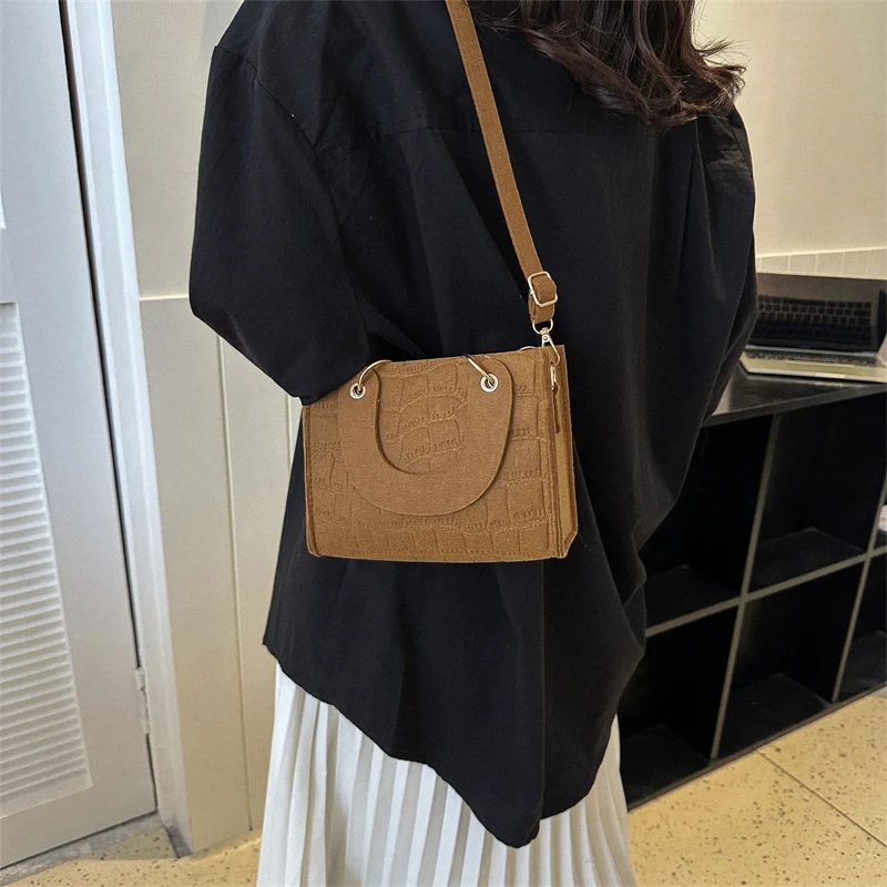 Fashionable Small Square Shoulder Bag, a stylish crossbody bag for women. Carry your essentials with ease and elegance, 