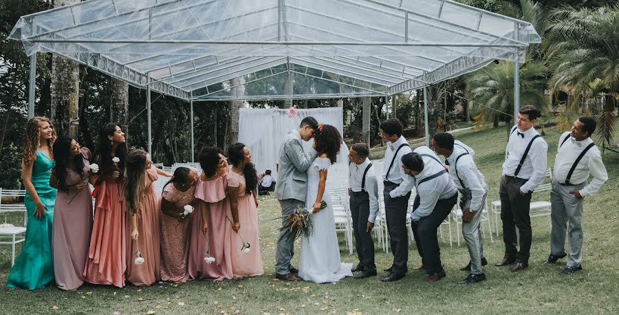 Wedding photographer Alexandre Peoli (findaclick). Photo of 8 December 2017