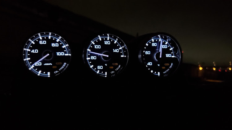 チェイサーのチェイサー・JZX100・内装紹介・Defi ADVANCE A1に関するカスタム事例の投稿画像1枚目