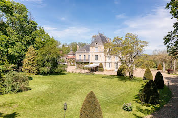 château à Bourg-en-Bresse (01)