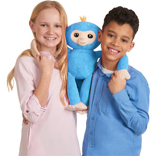 Обезьянкаобнимашка Fingerlings голубая WowWee за 1 950 руб.