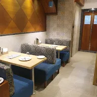 Makhdoom-E-Khaas Restaurant photo 7