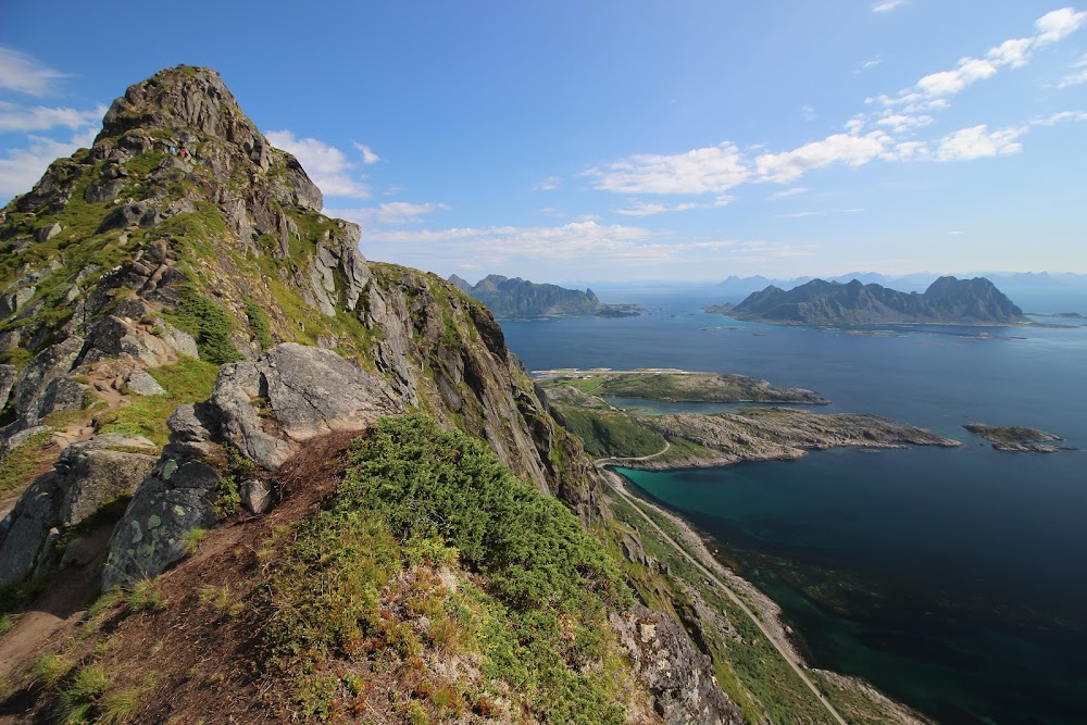 Достижение Hygge (острова Senja, Vesteralen и Lofoten в июле-августе 2019)