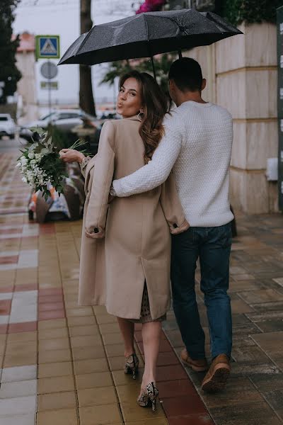 Fotografo di matrimoni Angelina Kozmenko (angelinakd). Foto del 27 febbraio 2019