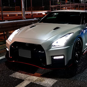 NISSAN GT-R R35