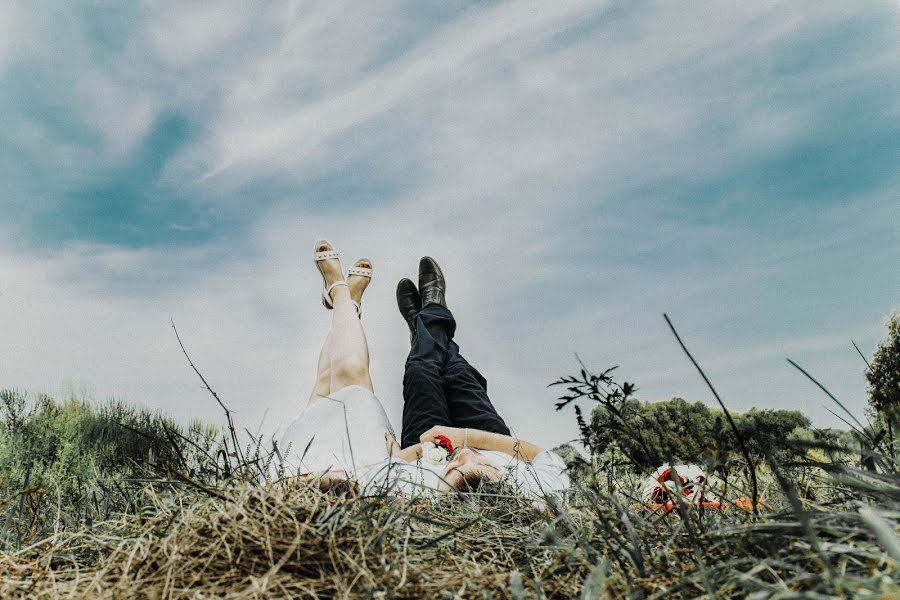 Fotógrafo de casamento Yula Gurzhos (julaphoto). Foto de 3 de março 2020