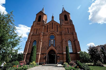 Wedding photographer Valeriya Ezerskaya (ezerskayalera). Photo of 15 January