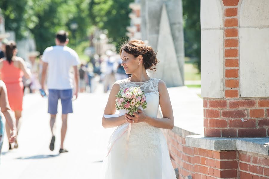 Wedding photographer Oleg Smirnov (jotai). Photo of 29 February 2016