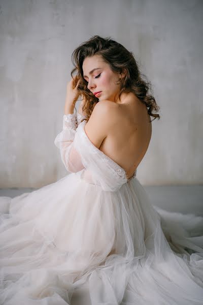 Bryllupsfotograf Alena Kochneva (helenkochneva). Bilde av 8 februar 2019