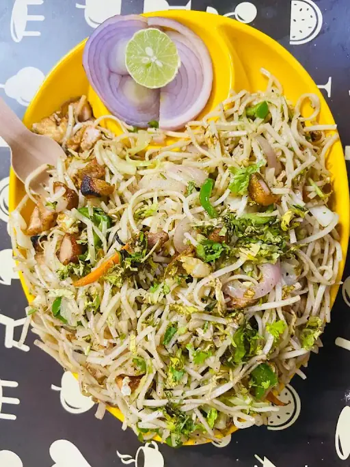 Chimpesina Chicken Noodles