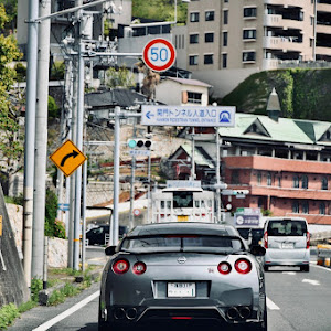 NISSAN GT-R R35