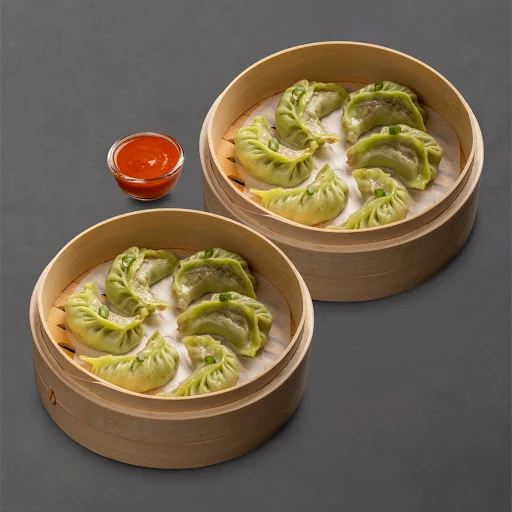 Steamed Chicken Darjeeling Momo With Momo Chutney - 12Pcs