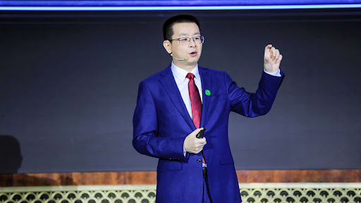 Fei Zhenfu, President of Huawei Data Center Facility Domain, shared Huawei's insights on the top 10 data center facility trends. (Photo: Business Wire)