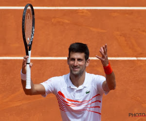 Twee matchballen tegen en een marathonmatch van drie uur, maar Djokovic zit wel bij de laatste vier in Rome