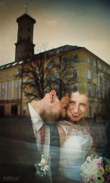 Wedding photographer Roman Zhuk (photozhuk). Photo of 7 March 2014