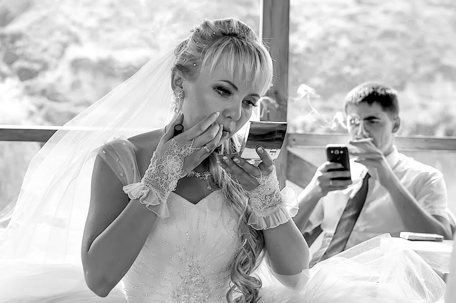 Wedding photographer Vladimir Amangaliev (pavv). Photo of 27 October 2014