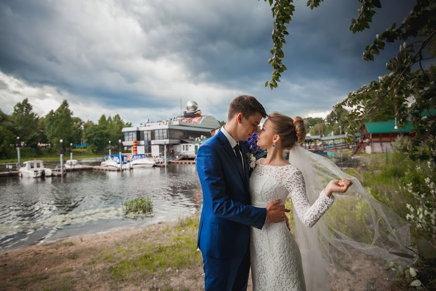 Fotógrafo de bodas Vitaliy Kvant (kbaht). Foto del 18 de octubre 2015