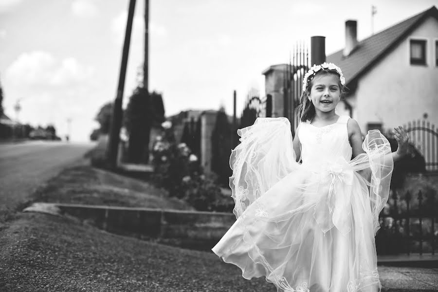 Photographe de mariage Milos Marik (milmar). Photo du 23 février 2019