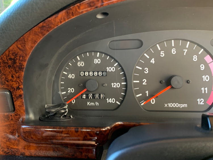 カプチーノのトリップメーター不動連盟募集中・「故障にメゲない心」の実を下さい🙏・暑中お見舞い申し上げます・朝活行きたいに関するカスタム事例の投稿画像1枚目