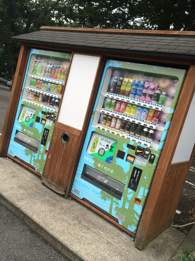 ＩＴＯ ＥＮ 上賀茂別雷神社参集殿 社会貢献自販機