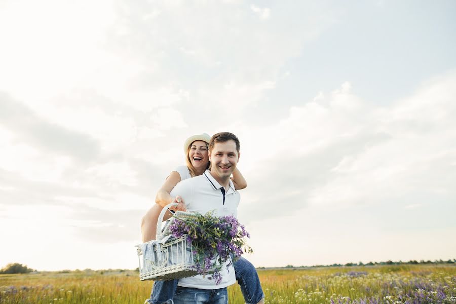 Fotografo di matrimoni Yana Gaevskaya (ygayevskaya). Foto del 15 giugno 2018