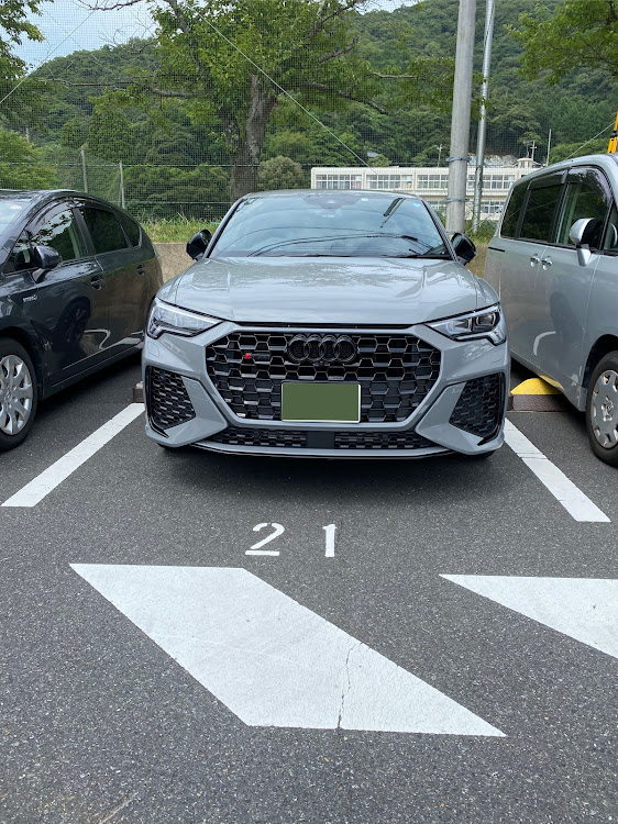 RS Q3 スポーツバックのコロナウイルスに負けるな・伊根町舟屋郡に関するカスタム事例の投稿画像14枚目