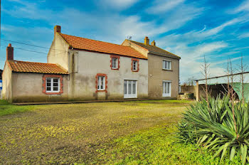 maison à Saint-Lumine-de-Coutais (44)