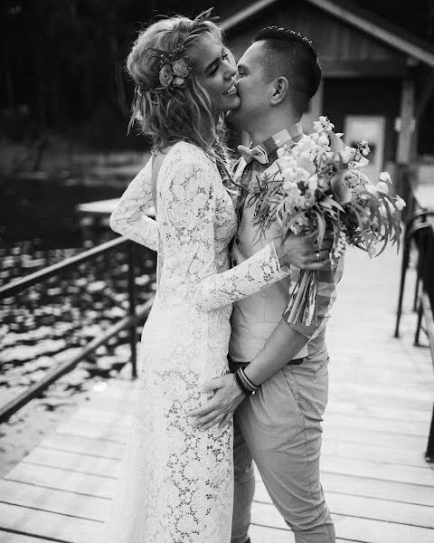 Fotografo di matrimoni Vasiliy Tikhomirov (borabora). Foto del 11 luglio 2019