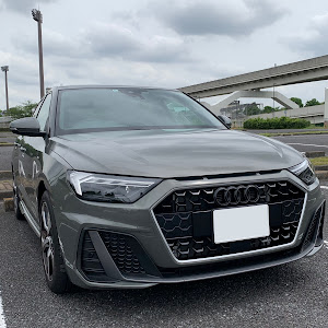 A1 スポーツバック 35TFSI