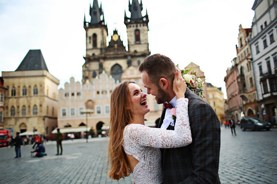 Hochzeitsfotograf Maksim Berlyuta (maximberlyuta). Foto vom 11. Dezember 2019