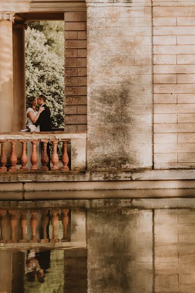 Fotografo di matrimoni Cristina Sánchez (grisphoto). Foto del 14 aprile 2020