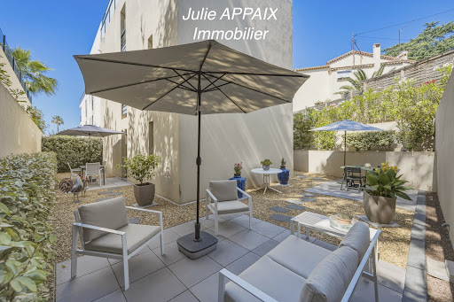 Apartment with terrace 2