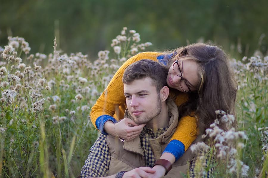 Fotógrafo de casamento Lyudmila Shabalovskaya (lish). Foto de 1 de setembro 2015