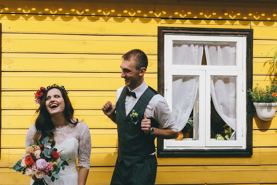 Fotógrafo de casamento Nikita Gorezin (gorezin). Foto de 24 de outubro 2015