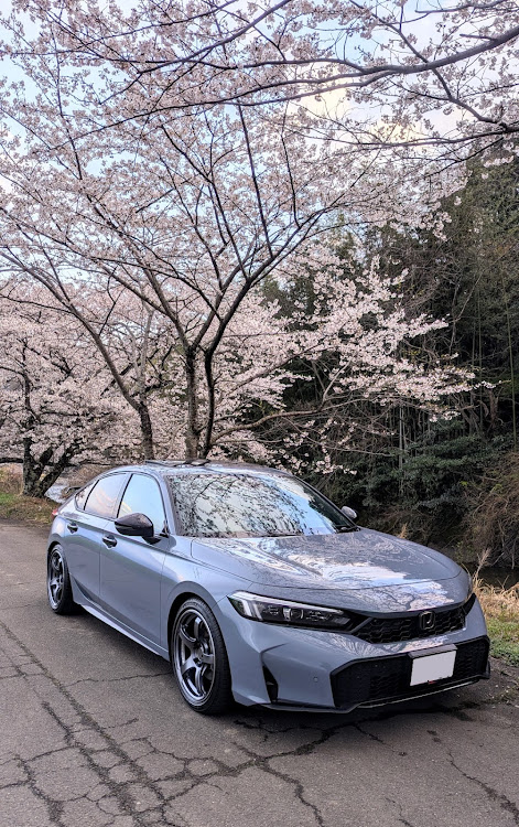 シビックのシビックe:HEV・ADVAN Racing TC-4・spoonプログレッシブスプリング・ヌルテカボディ選手権に関するカスタム事例の投稿画像1枚目