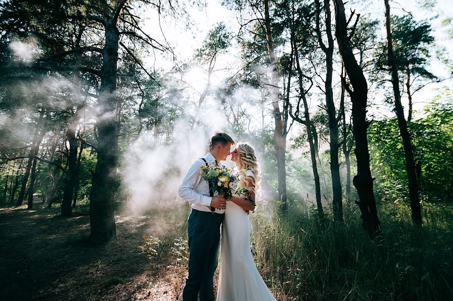 Fotógrafo de casamento Vladimir Mikhaylovskiy (vvmich). Foto de 2 de setembro 2018